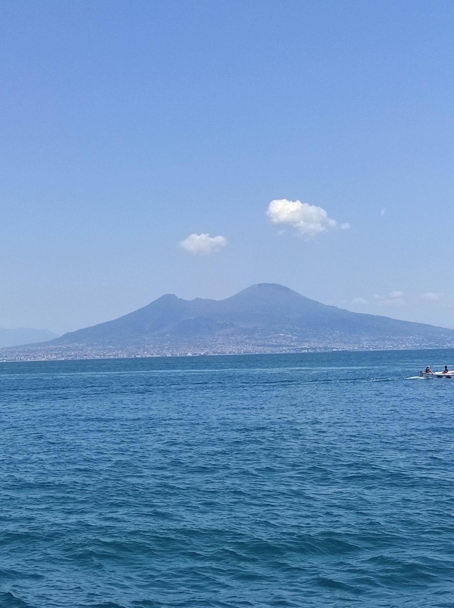 Holiday In Naples Vacanze Napoletane Eksteriør billede
